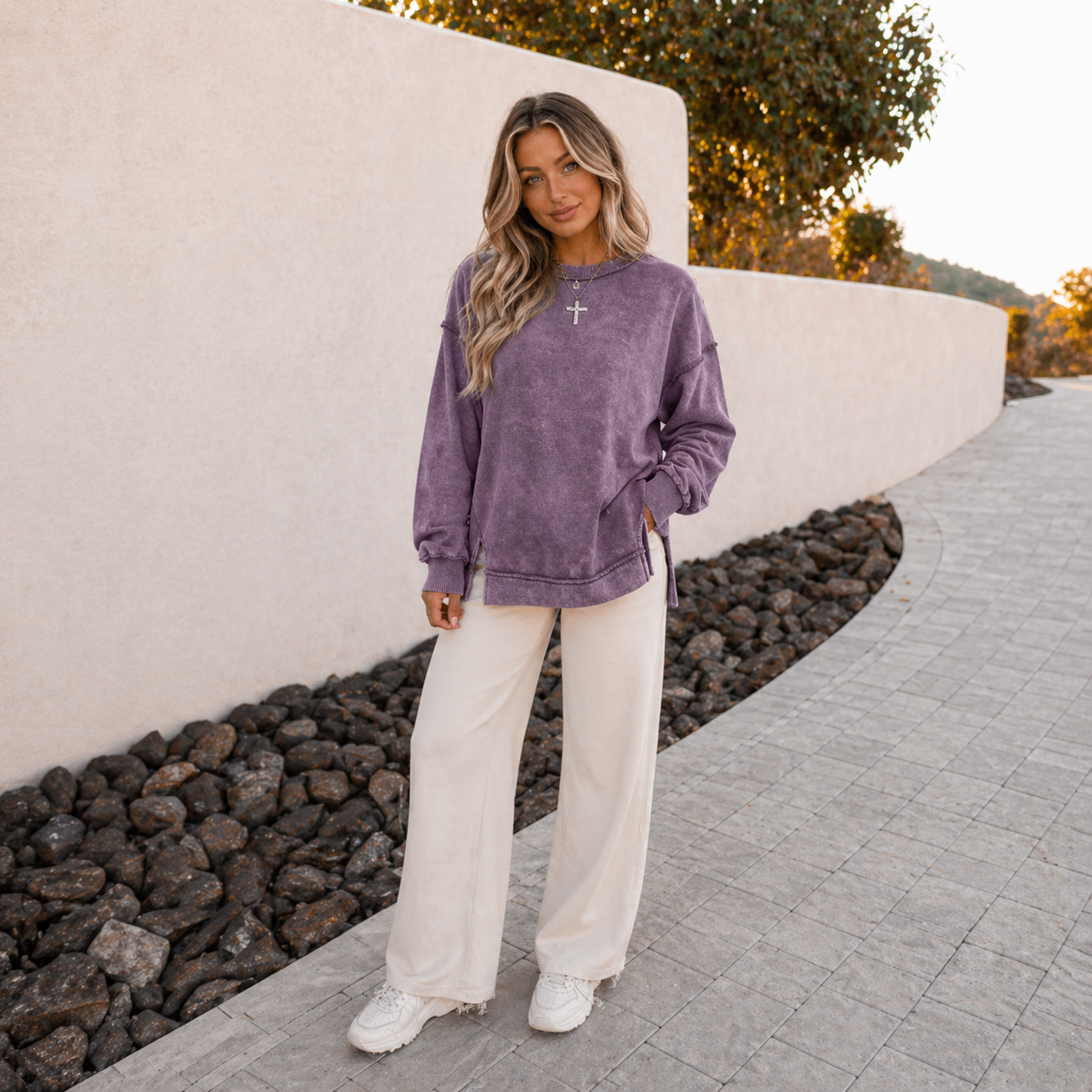 Mineral Wash Exposed Seam Side Slit Sweatshirt